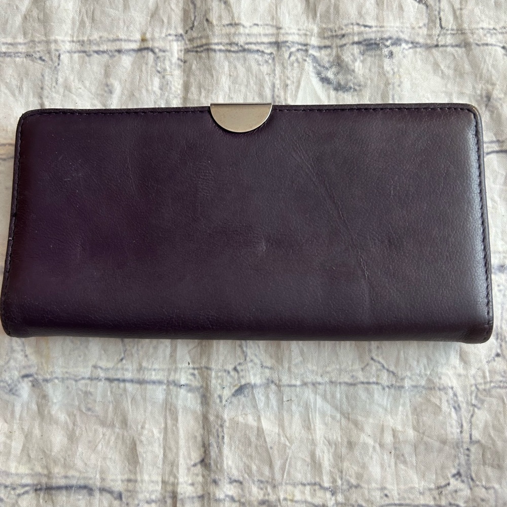 SAFE KEEPER GENUINE LEATHER DARK GRAPE PURPLE LONG WALLET BLACK INSIDE